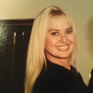 Meet your Posher, Cynthia